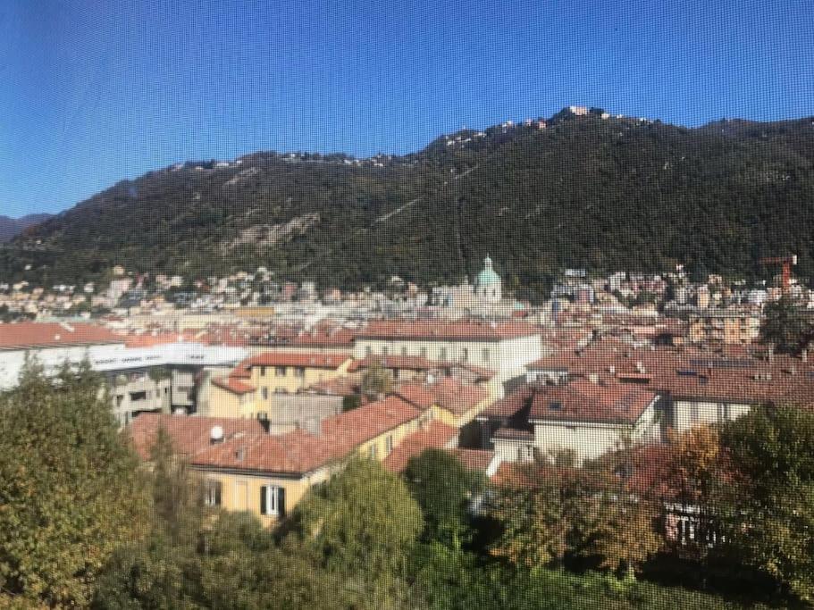 Maison 53 Incantevole Appartamento Vista Cattedrale Di Como Kültér fotó